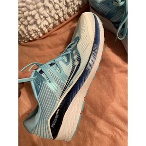 Saucony everun ride iso sneakers